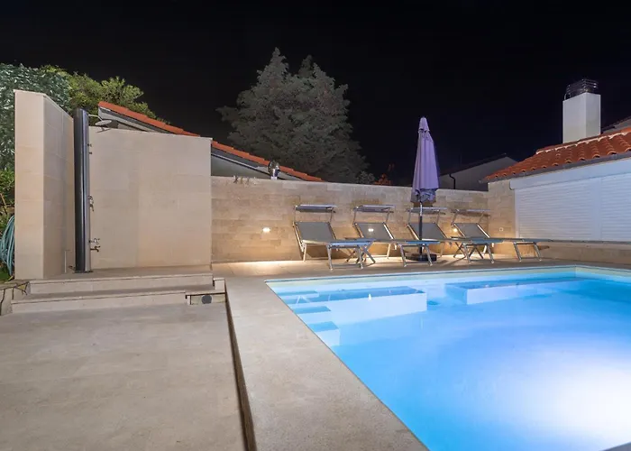 Family Friendly With A Swimming Pool Punat, Krk - 13153