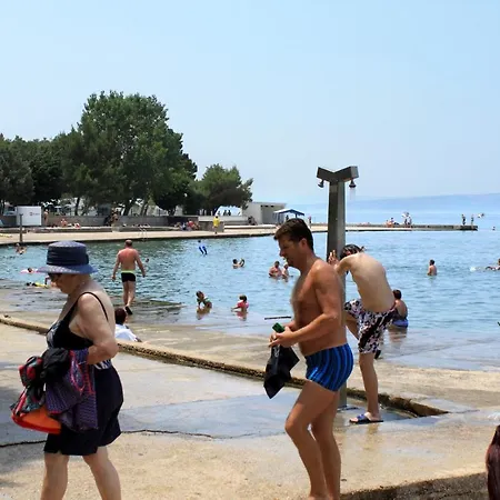 Family Friendly With A Swimming Pool Punat, Krk - 13153 Apartment Punat