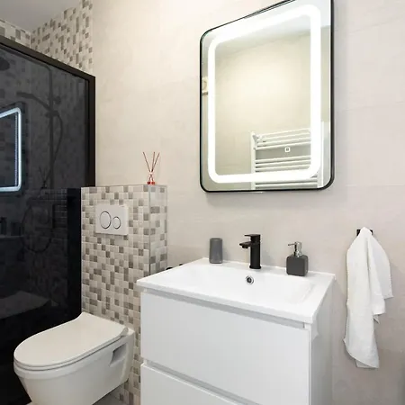 Family Friendly With A Swimming Pool Punat, Krk - 13153 Apartment Punat