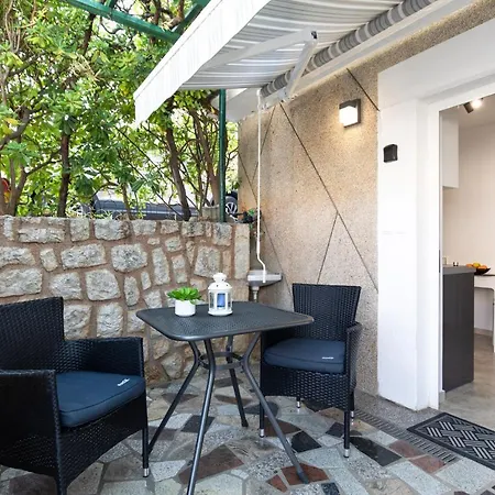 Family Friendly With A Swimming Pool Punat, Krk - 13153 普纳特