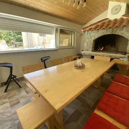 דירה Family Friendly With A Swimming Pool Punat, Krk - 13153 פונאנט